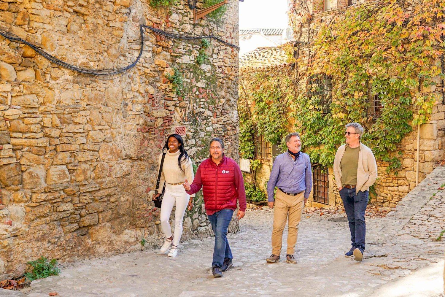 Fra Barcelona: Girona, Calella og middelalderlandsbyen på dagstur