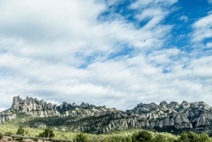 From Barcelona: Girona Game of Thrones and Montserrat Tour