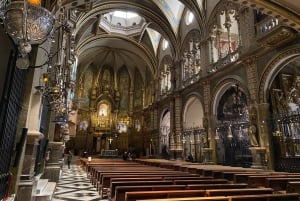 From Barcelona: Horseback Tour in Montserrat National Park