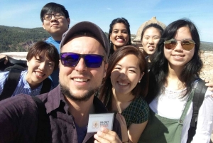 Da Barcellona: Escursione di un giorno a Montserrat, Cardona e Montagne del Sale