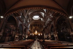 Fra Barcelona: Dagstur til Montserrat og vingården Cava