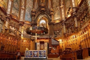 De Barcelona: Excursão guiada de 1 dia a Montserrat