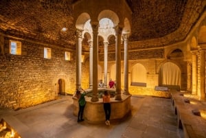 Barcelona: Montserrat, Girona og Costa Brava - guidet dagstur med guide