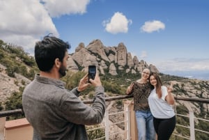 Från Barcelona: Montserrat, Girona & Costa Brava på 2 dagar