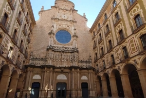 Von Barcelona aus: Kloster Montserrat & Wanderung mit der Seilbahn