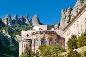 From Barcelona: Montserrat Monastery Transfer