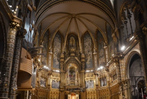From Barcelona: Montserrat Private Half-Day Trip