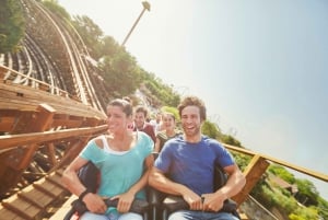 Depuis Barcelone : Billet et transfert pour le parc à thème PortAventura