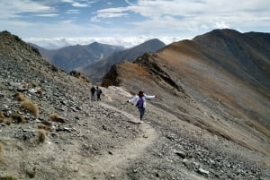 From Barcelona: Small-Group Pyrenees Hike with a Local Guide