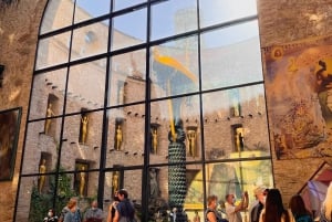 Z Barcelony: Wycieczka w małej grupie: Costa Brava i Muzeum Dali