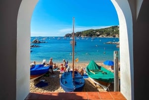 Z Barcelony: Wycieczka w małej grupie: Costa Brava i Muzeum Dali