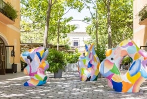 From Barcelona: Transfer to La Roca Village Outlet