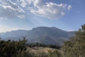 Barcellona: Tour di Montserrat di prima mattina con la Madonna Nera