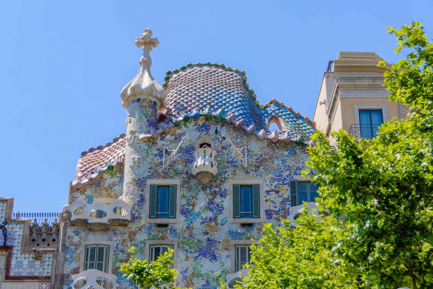 Desde la Costa Brava: Barcelona y la Obra de Antoni Gaudí Recorrido en Autobús