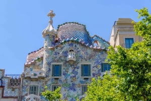 Da Costa Brava: Barcelona e a obra de Antoni Gaudí Excursão de ônibus