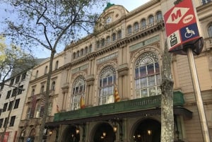 From Salou: Barcelona Center and Poble Espanyol Day Trip