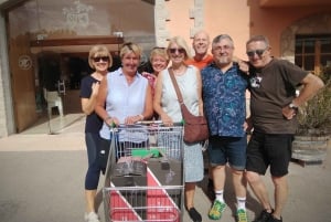 2 Wineries: Sitges Wine Tour with Hotel Pick-up