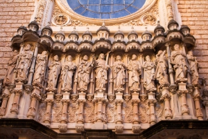 Barcelona: Montserrat-dagstur med frokost og vinsmagning