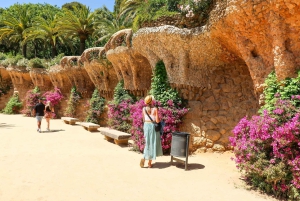 Gaudi Barcelone en 1 jour : Sagrada Familia, Parc Guell, tapas