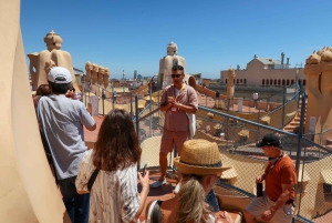 Gaudi Barcelone en 1 jour : Sagrada Familia, Parc Guell, tapas