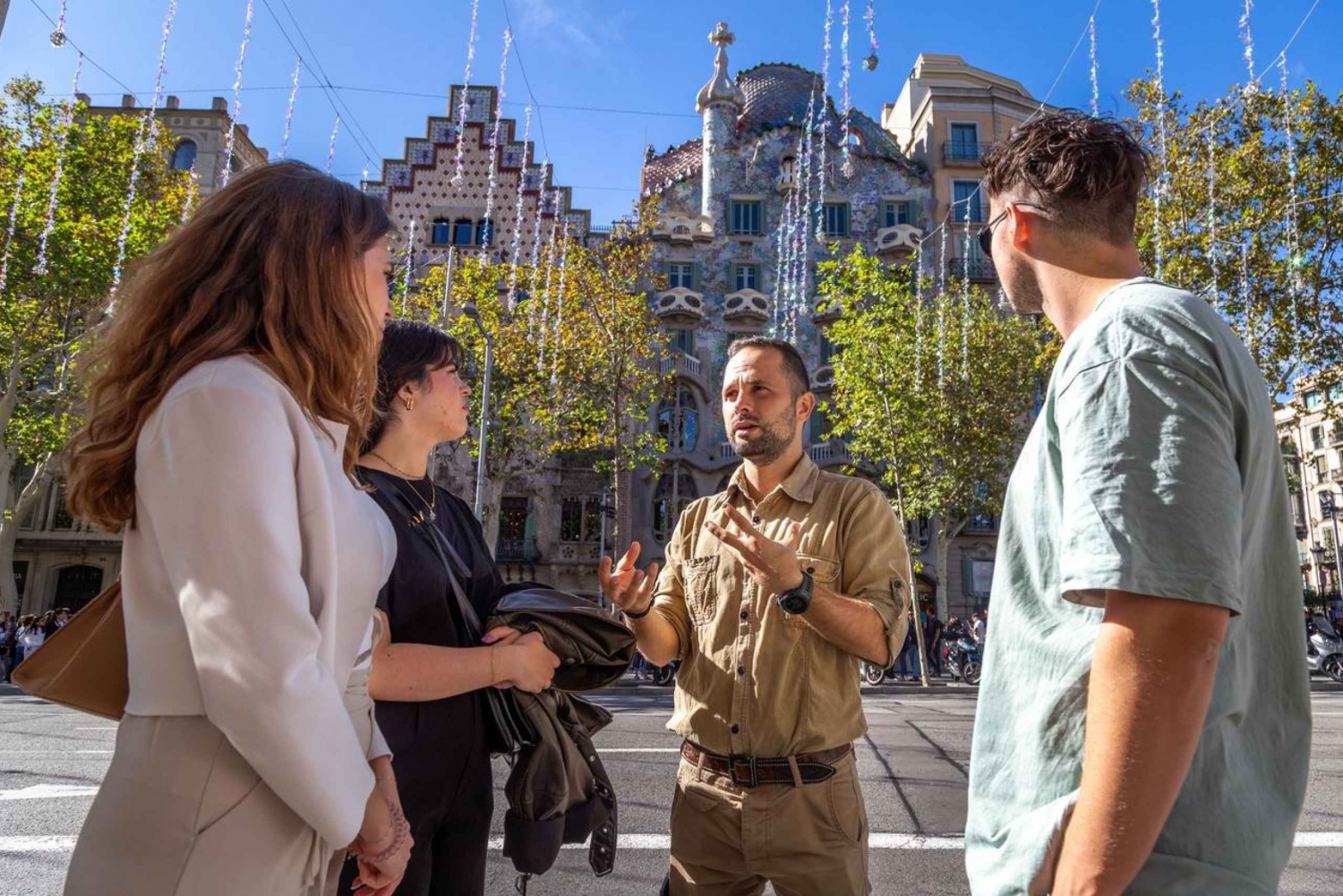 Tour de Gaudí: Monumentos imperdíveis e joias ocultas do modernismo