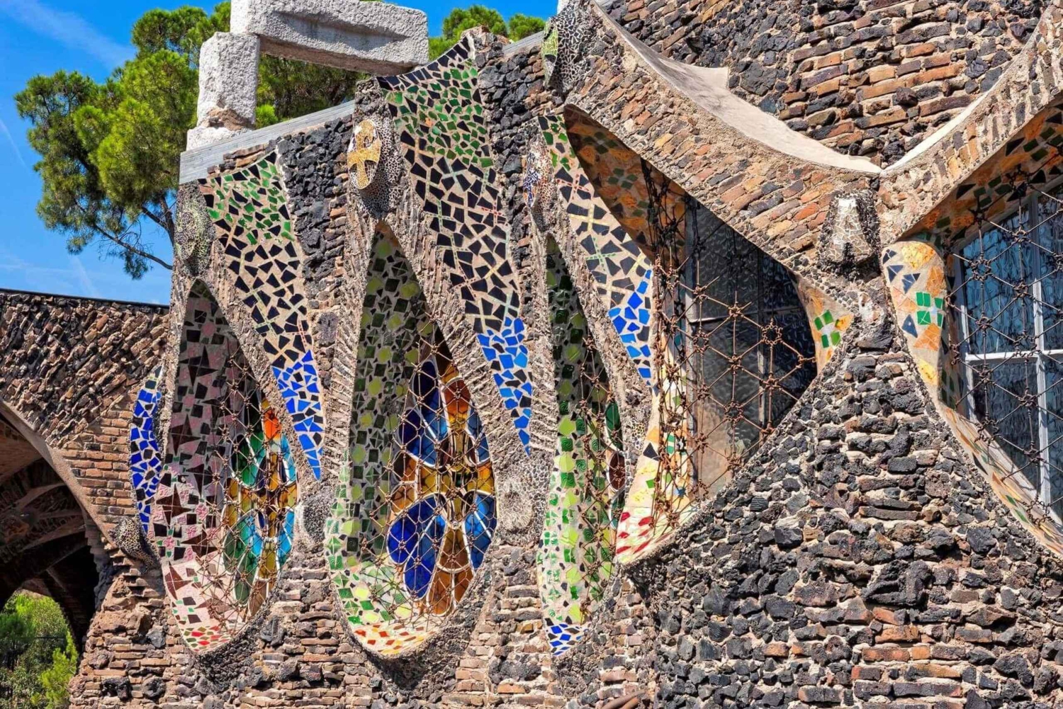 Gaudis Krypta in der Colonia Güell mit Audioguide