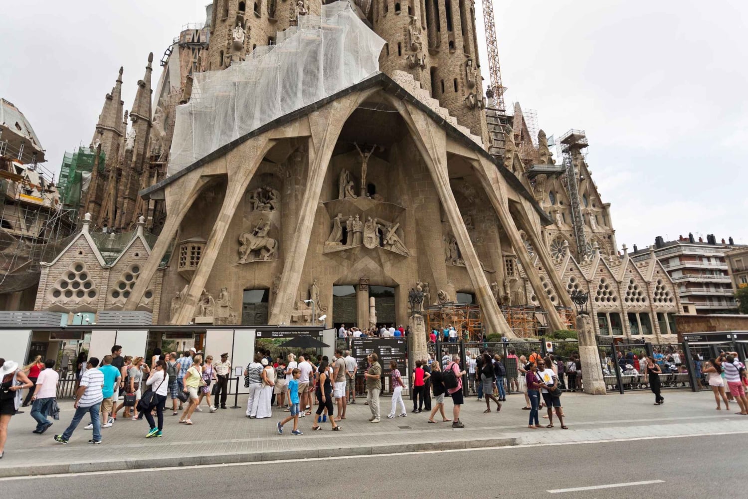 Tour particular das obras-primas de Gaudí em Barcelona
