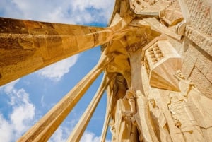 Barcelone : Visite guidée de la Sagrada Familia Accès prioritaire