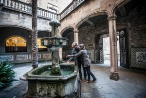 Gothic Quarter Barcelona: Photoshoot Tour
