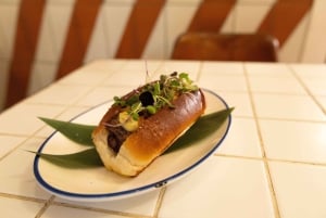 Gourmet Tapas: Local Tasting Menu at a Hidden Restaurant in Barcelona