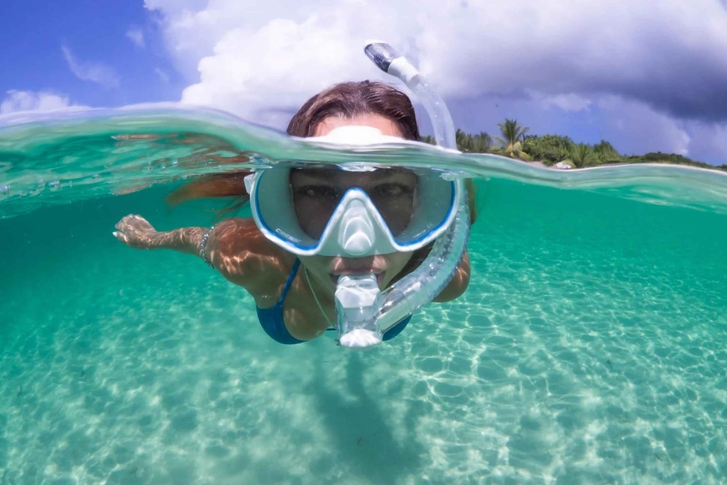 Подводное плавание с гидом на пляже Барселоны