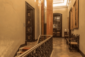 Opastettu kierros Katalonian Royal Academy of Medicine -akatemiassa