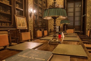 Opastettu kierros Katalonian Royal Academy of Medicine -akatemiassa