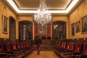 Opastettu kierros Katalonian Royal Academy of Medicine -akatemiassa