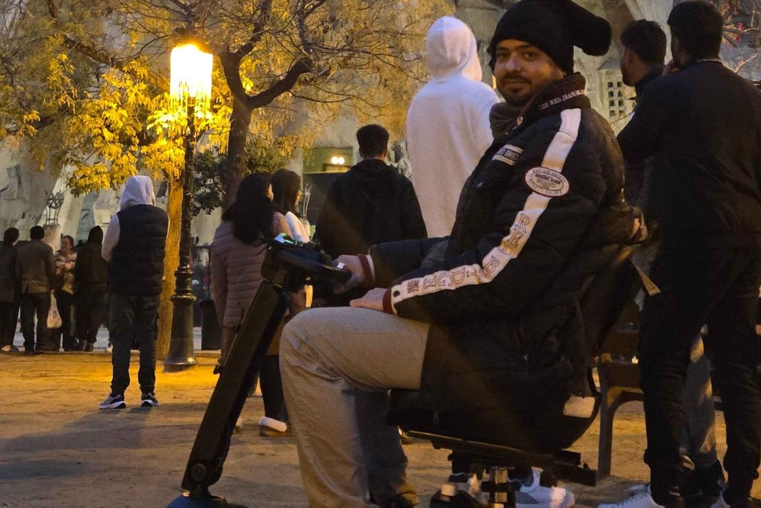 Guidet tur i Barcelona, rute GAUDÍ CASA BATLLO, MILA SAGRADA FAMILIA