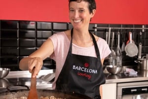 Halvdagskurs i spansk matlagning och rundtur på Boqueria-marknaden