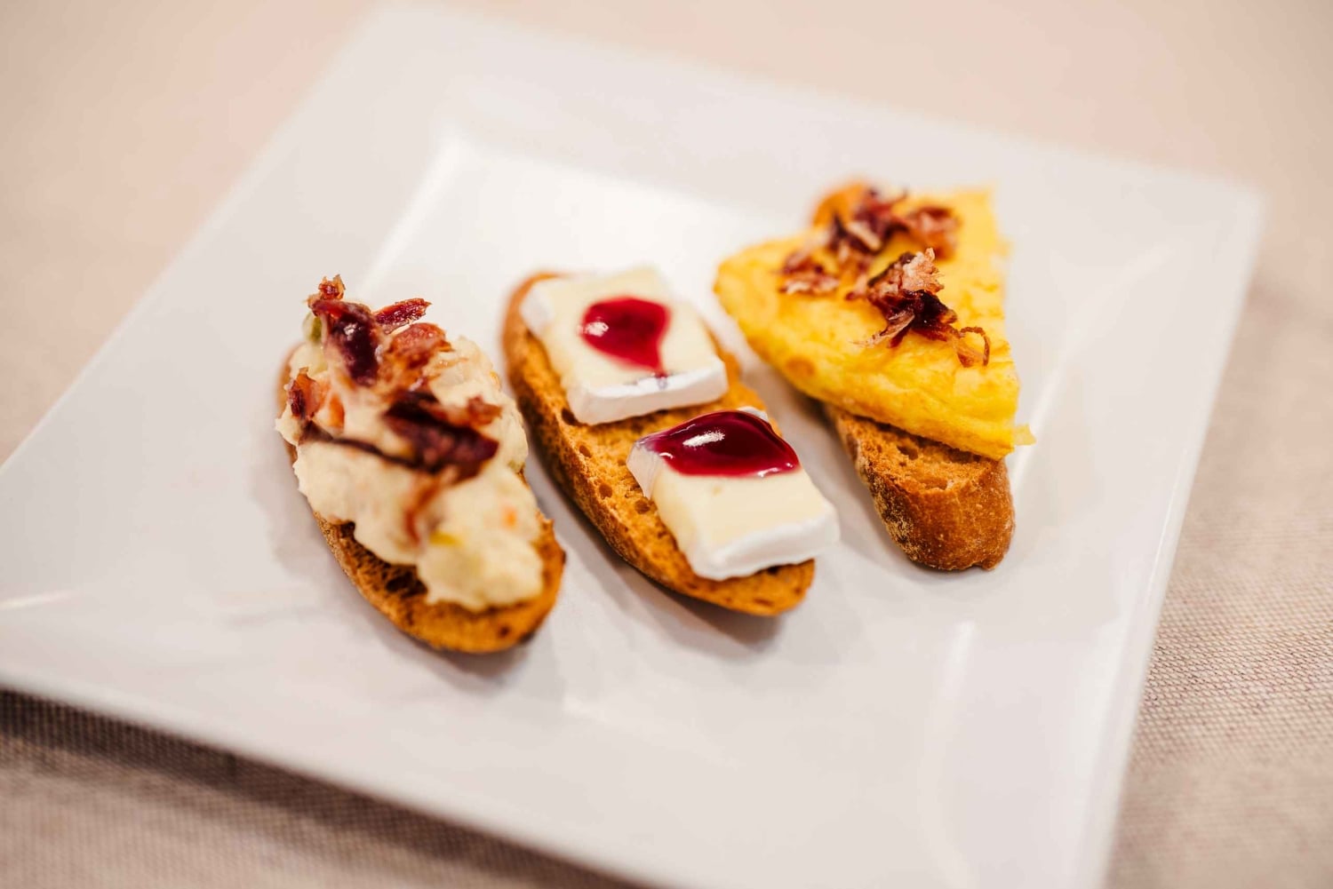 Degustazione di Jamón Iberico con Cava Sagrada Familia