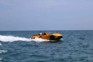 Jetcar: water car in Barcelona