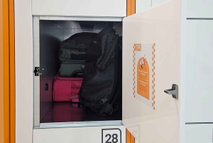 バルセロナのサグラダファミリア近くのロッカー荷物預かり所 24時間営業