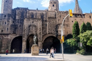 Keskiaikainen Barcelona: mukaansatempaava kierros viidellä aistilla