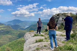 Cidades medievais e parques naturais Viagem exclusiva com serviço de busca