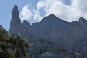 Montserrat: 6-Hour Tour with a Choice of 3 Levels of Hiking