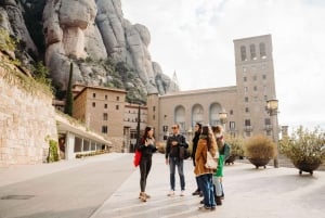 Tur til Montserrat og Cava-vingården: Dagstur fra Barcelona