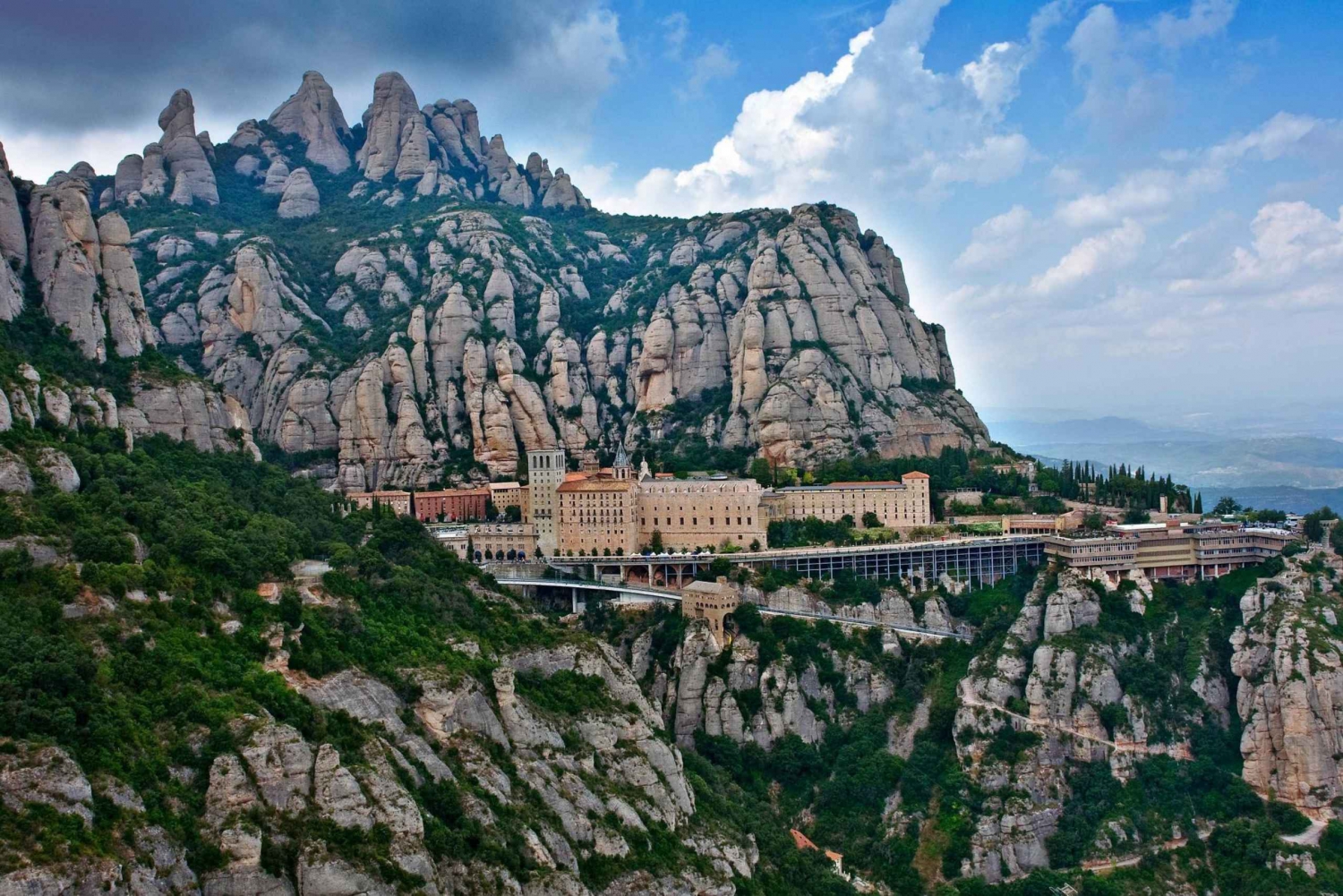 Montserrat : Excursion d'une demi-journée le matin ou l'après-midi avec prise en charge