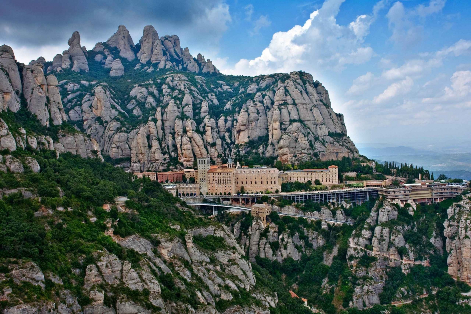 Montserrat: Morning or Afternoon Half-Day Trip with Pickup