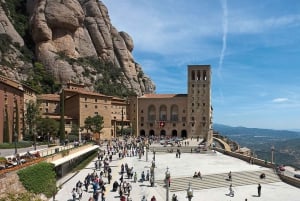 Montserrat: Tour privato di mezza giornata da Barcellona