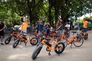 Barcelona: Français guide local, 25-ТOP Sites, vélo/eBike