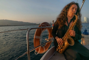 Barcelona: Live Music and Sailing Experience from Ṕort Vell