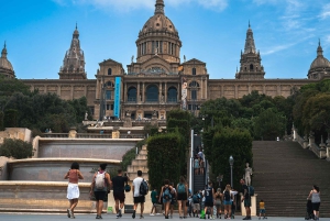 Panorama von Barcelona: Montjuïc, Seilbahn und Strand