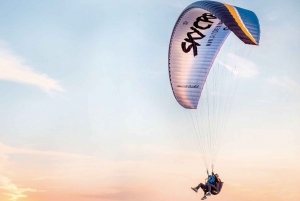 Parapente: Vive la magia del vuelo cerca de Barcelona. Reportaje incluído